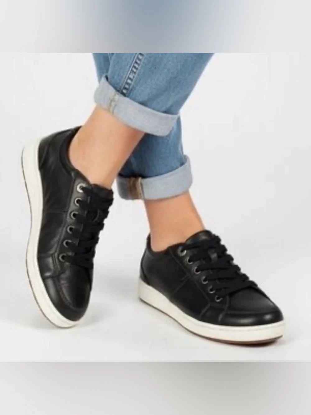Taos Onward Black Womens Size 7